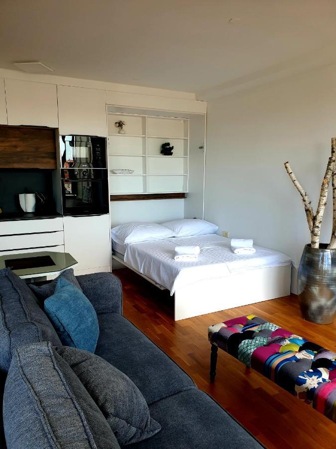 Polonia Apartment